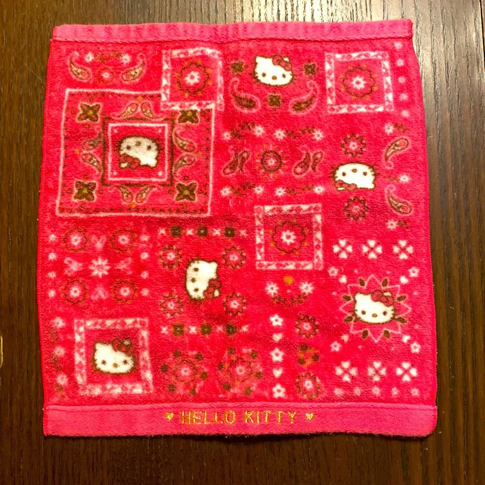 Hello Kitty Face and Hand towels